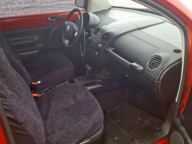 3VWPW3AG3AM000953 - 2010 VOLKSWAGEN NEW BEETLE Rot Foto 5