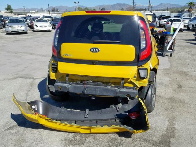 KNDJX3A5XF7190465 - 2015 KIA SOUL ! YELLOW photo 9