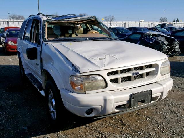 1FMDU65P2YZB15779 - 2000 FORD EXPLORER L WHITE photo 1