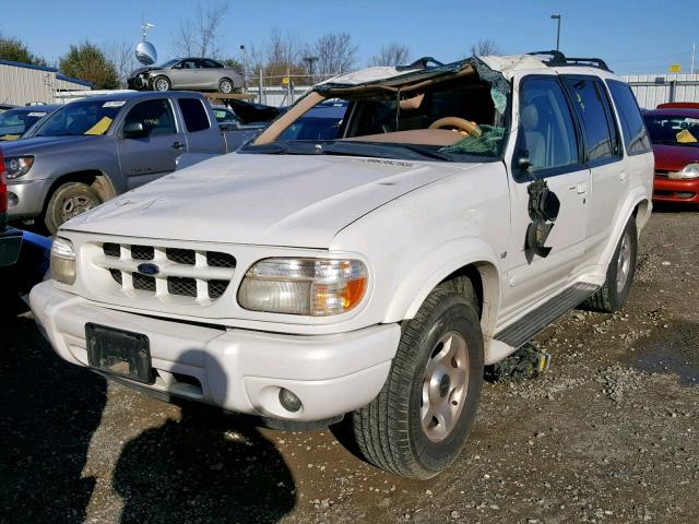 1FMDU65P2YZB15779 - 2000 FORD EXPLORER L WHITE photo 2