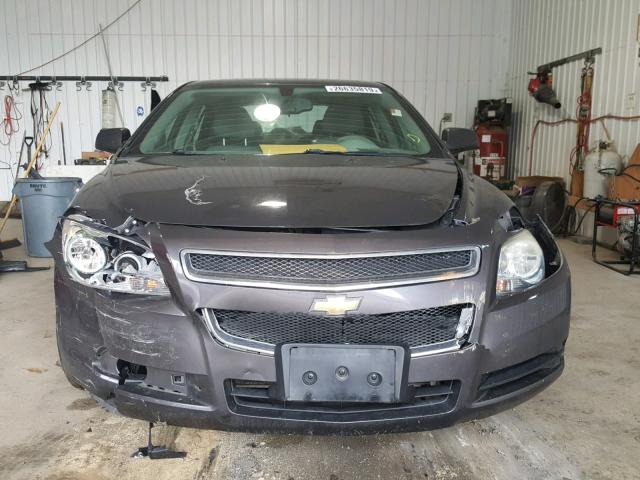 1G1ZB5EB0AF275478 - 2010 CHEVROLET MALIBU LS GRAY photo 9