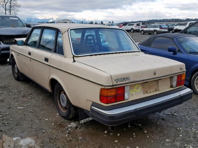 YV1AX4844C1811050 - 1982 VOLVO 244 DL TAN photo 3