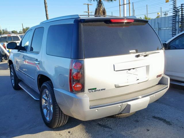 1GKUKEEF8AR155189 - 2010 GMC YUKON DENA SILVER photo 3