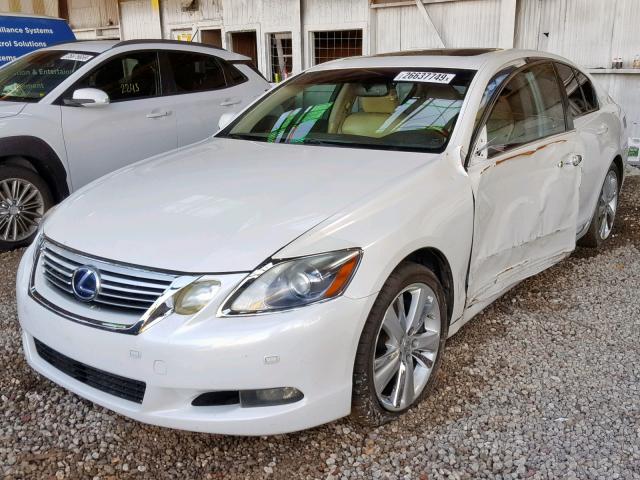 JTHBC1KS3B5023300 - 2011 LEXUS GS 450H WHITE photo 2