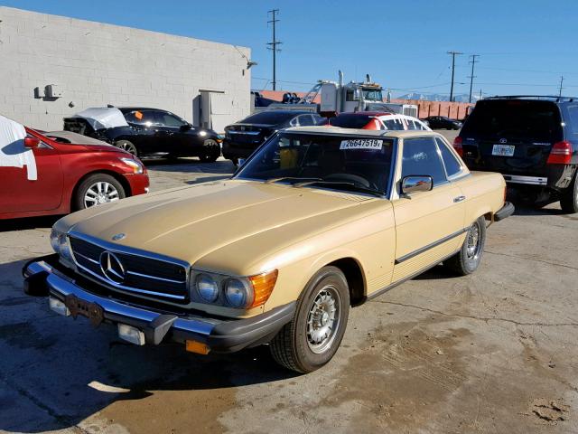 WDBBA45A8DB021217 - 1983 MERCEDES-BENZ 380 SL YELLOW photo 2