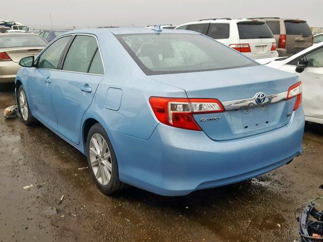 4T1BD1FKXCU036069 - 2012 TOYOTA CAMRY HYBR BLUE photo 3