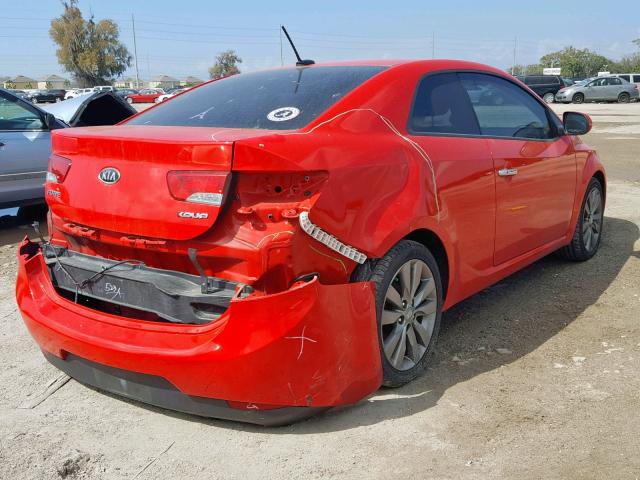 KNAFW6A32D5658428 - 2013 KIA FORTE SX RED photo 4