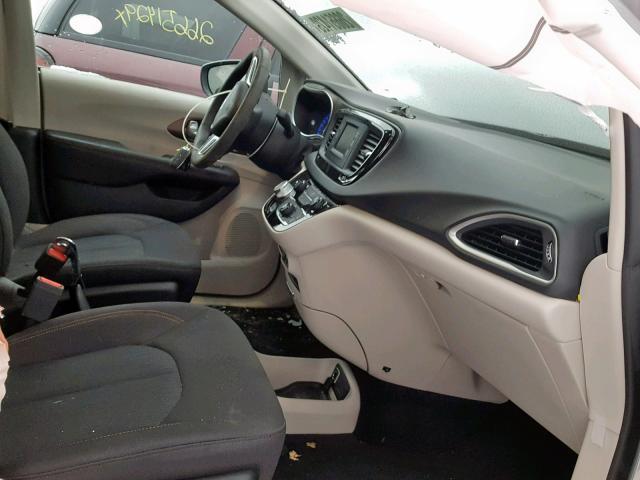 2C4RC1CG0HR597987 - 2017 CHRYSLER PACIFICA L GRAY photo 5