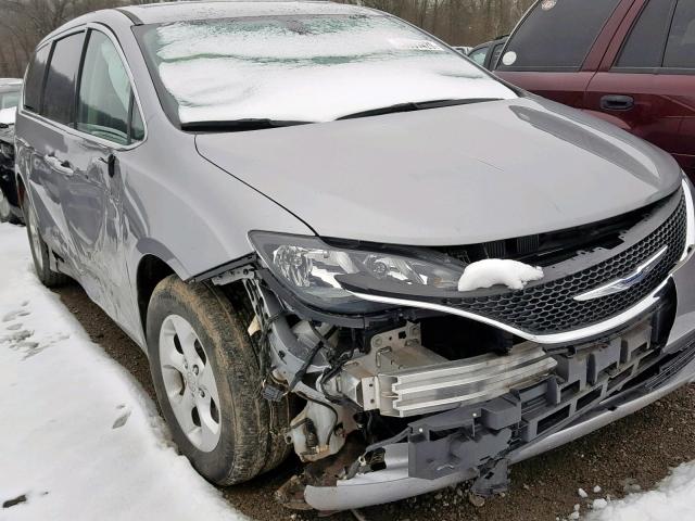 2C4RC1CG0HR597987 - 2017 CHRYSLER PACIFICA L GRAY photo 9