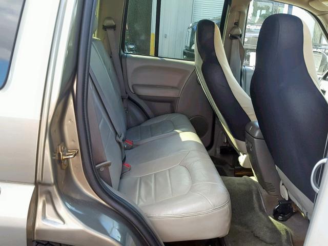 1J4GK38K44W102608 - 2004 JEEP LIBERTY RE TAN photo 6