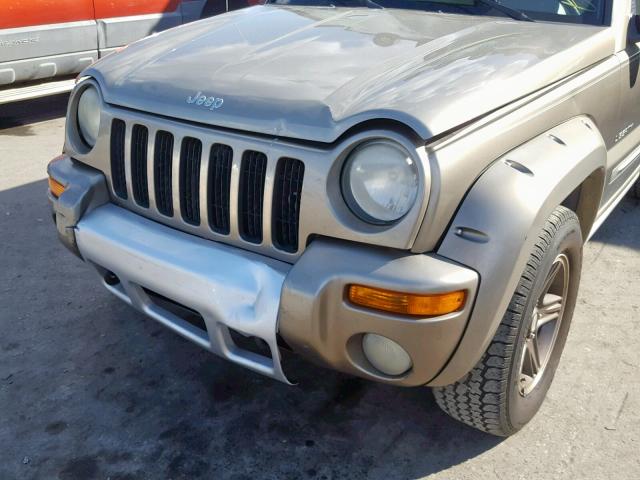 1J4GK38K44W102608 - 2004 JEEP LIBERTY RE TAN photo 9