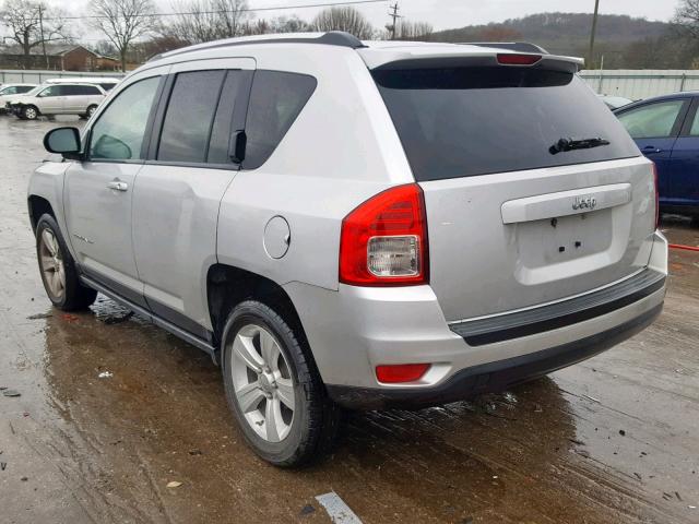 1C4NJCBA2CD518845 - 2012 JEEP COMPASS SP 银色 照片 3