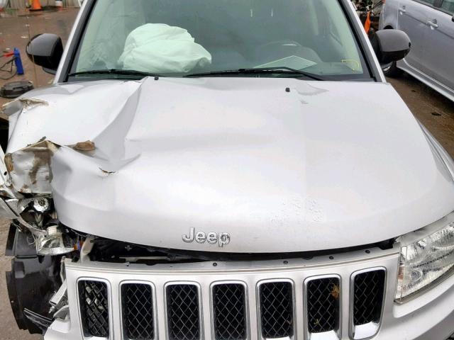 1C4NJCBA2CD518845 - 2012 JEEP COMPASS SP SILVER photo 7