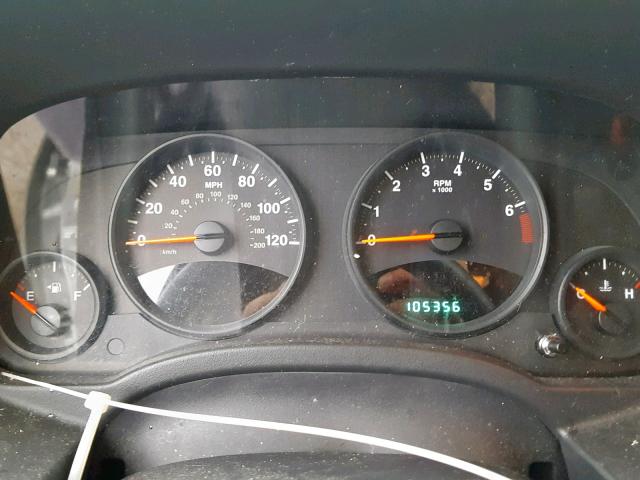 1C4NJCBA2CD518845 - 2012 JEEP COMPASS SP 银色 照片 8