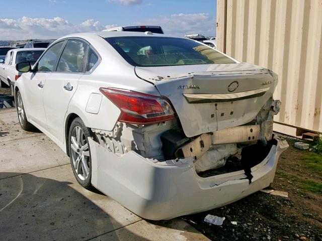 1N4BL3AP6DN444821 - 2013 NISSAN ALTIMA 3.5 WHITE photo 3