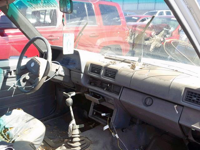 JT4RN50RXH0285550 - 1987 TOYOTA PICKUP 1/2 WHITE photo 9