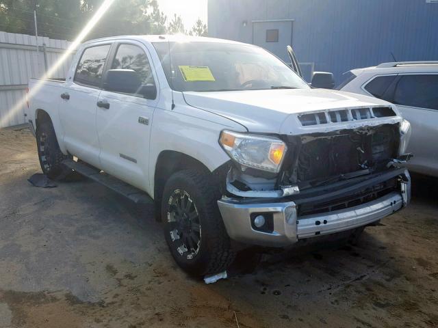 5TFDW5F19GX563787 - 2016 TOYOTA TUNDRA CRE WHITE photo 1