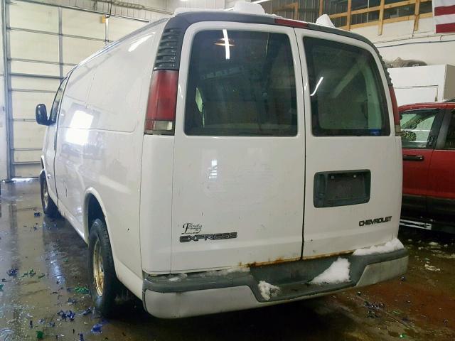 1GCFG15W221118296 - 2002 CHEVROLET EXPRESS G1 WHITE photo 3