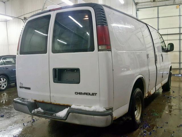 1GCFG15W221118296 - 2002 CHEVROLET EXPRESS G1 WHITE photo 4