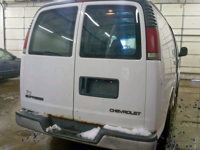 1GCFG15W221118296 - 2002 CHEVROLET EXPRESS G1 WHITE photo 9