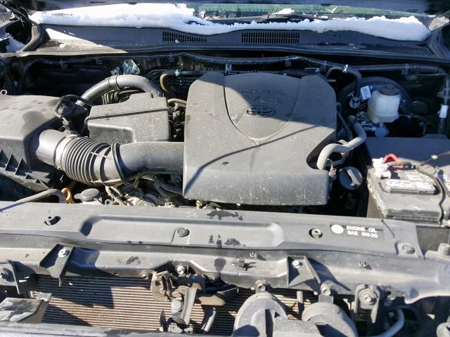 3TMCZ5ANXHM105843 - 2017 TOYOTA TACOMA DOU Boz foto 7