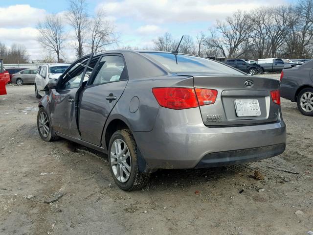 KNAFU4A28B5425197 - 2011 KIA FORTE EX GRAY photo 3