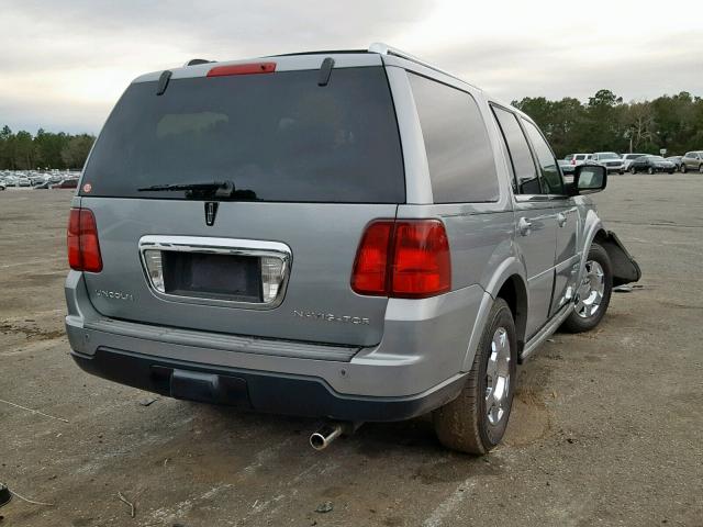 5LMFU27506LJ12390 - 2006 LINCOLN NAVIGATOR GRAY photo 4