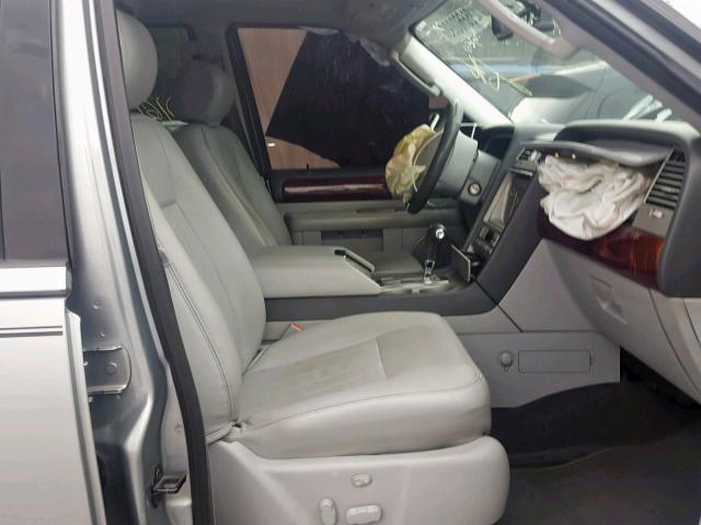 5LMFU27506LJ12390 - 2006 LINCOLN NAVIGATOR GRAY photo 5