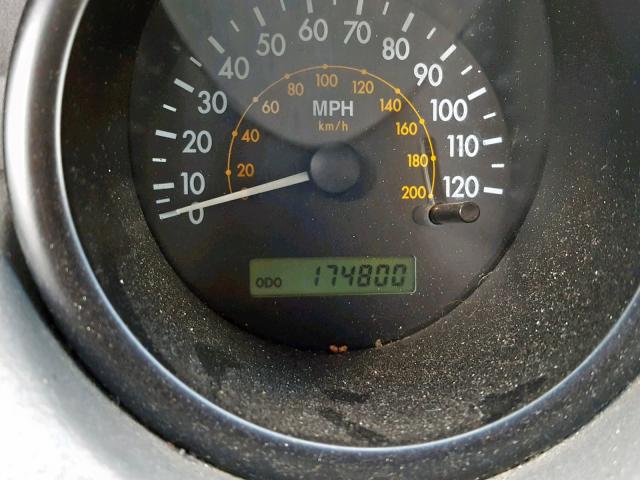 KL1TJ52674B253486 - 2004 CHEVROLET AVEO LS WHITE photo 8