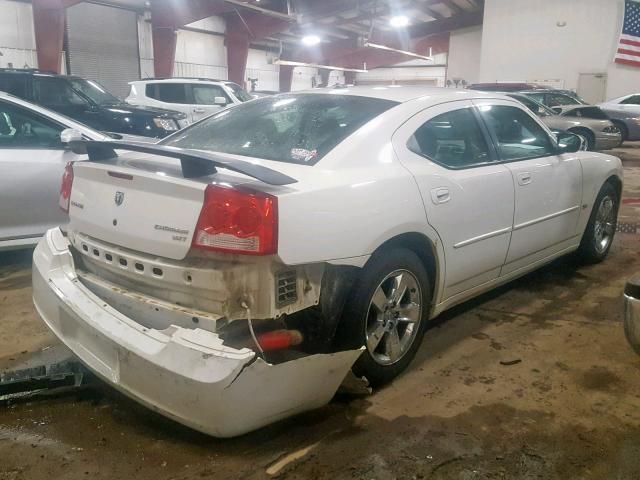 2B3CA3CV0AH141748 - 2010 DODGE CHARGER SX WHITE photo 4