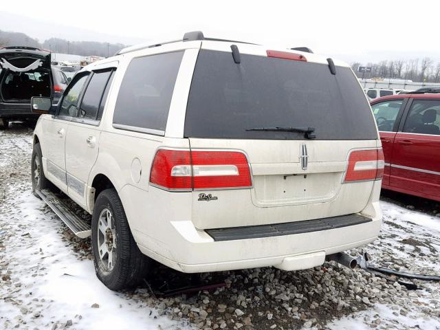 5LMFU28568LJ05011 - 2008 LINCOLN NAVIGATOR Ақ фото 3