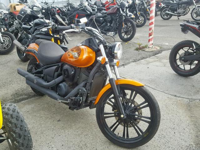 JKAVN2C19CA051383 - 2012 KAWASAKI VN900 C ORANGE photo 1