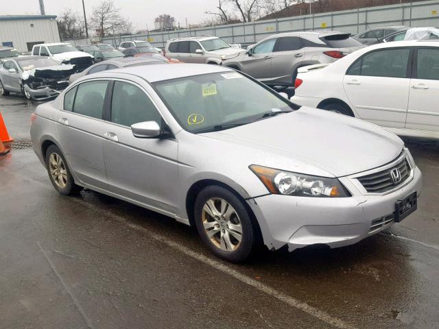 1HGCP26448A088184 - 2008 HONDA ACCORD LXP SILVER photo 1