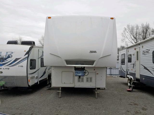 4YDF380369R800544 - 2009 KEYSTONE RAPTOR WHITE photo 2