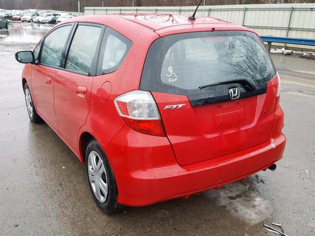 JHMGE88229S033960 - 2009 HONDA FIT RED photo 3