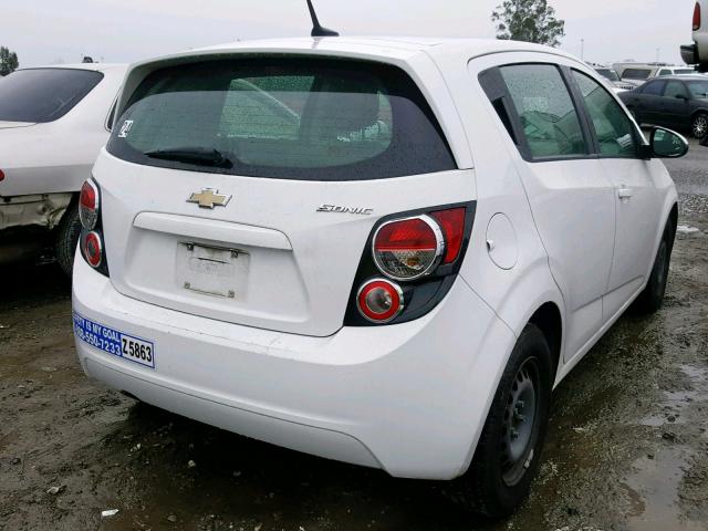 1G1JA6SG5E4233668 - 2014 CHEVROLET SONIC LS 白色 照片 4