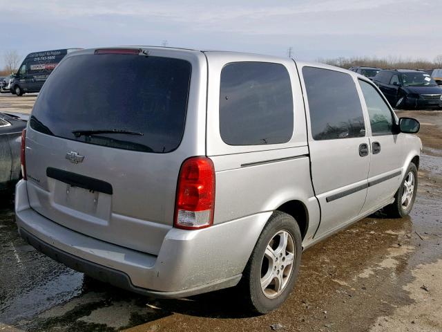 1GNDV23198D178357 - 2008 CHEVROLET UPLANDER L Gümüş foto 4