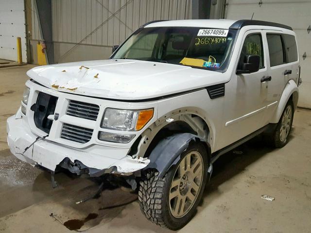 1D4PU4GK7BW604391 - 2011 DODGE NITRO HEAT WHITE photo 2