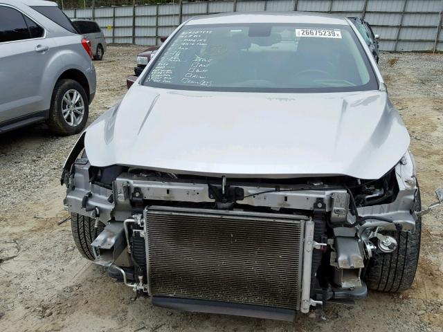 1G11C5SL6FF317764 - 2015 CHEVROLET MALIBU 1LT ვერცხლისფერი ფოტო 9