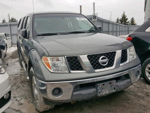 1N6AD07WX6C443487 - 2006 NISSAN FRONTIER C GRAY photo 1