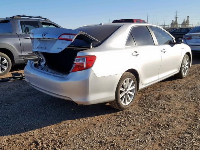 4T1BD1FK3DU077788 - 2013 TOYOTA CAMRY HYBR SILVER photo 4