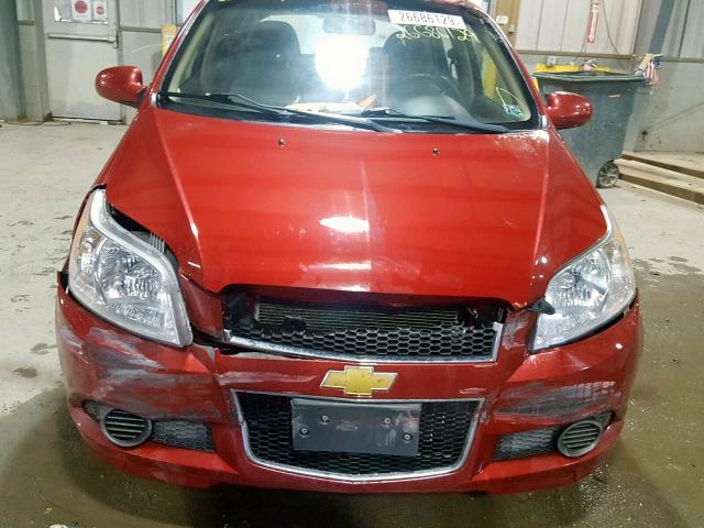 KL1TD6DE0AB096185 - 2010 CHEVROLET AVEO LS RED photo 9