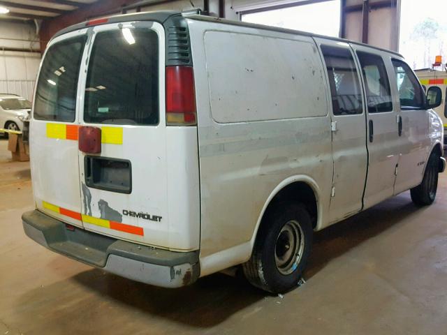 1GCEG15W8V1103589 - 1997 CHEVROLET EXPRESS G1 WHITE photo 4