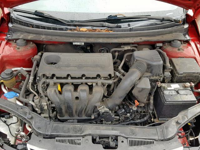 KNAFU4A2XA5812347 - 2010 KIA FORTE EX RED photo 7