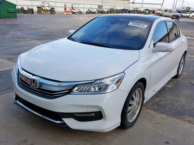 1HGCR3F95HA017927 - 2017 HONDA ACCORD TOU WHITE photo 2