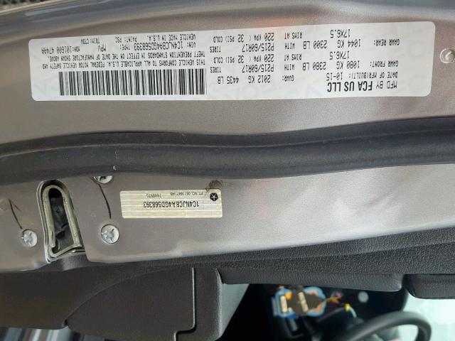 1C4NJCBA4GD568393 - 2016 JEEP COMPASS SP Gümüş foto 10