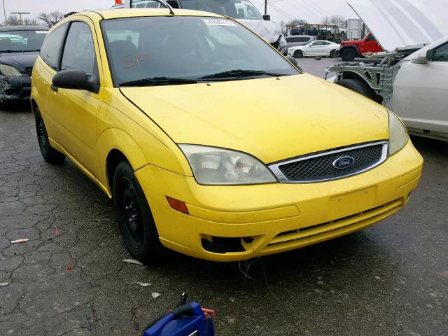 3FAFP31N95R118966 - 2005 FORD FOCUS ZX3 YELLOW photo 1