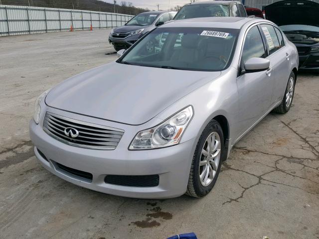 JNKCV61E09M012066 - 2009 INFINITI G37 BASE SILVER photo 2