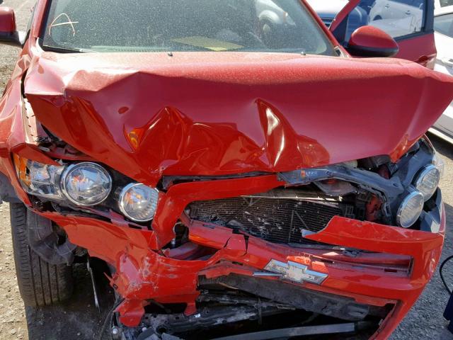 1G1JA5SH6C4120568 - 2012 CHEVROLET SONIC LS RED photo 7