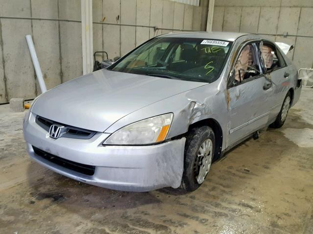 1HGCM56155A190881 - 2005 HONDA ACCORD DX SILVER photo 2